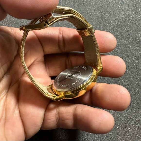 Regent Ladies Quartz Watch Gold Tone Multi Color Crystal Accent Dial Working - Picture 5 of 8